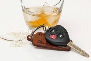 Conducir bajo los efectos del alcohol